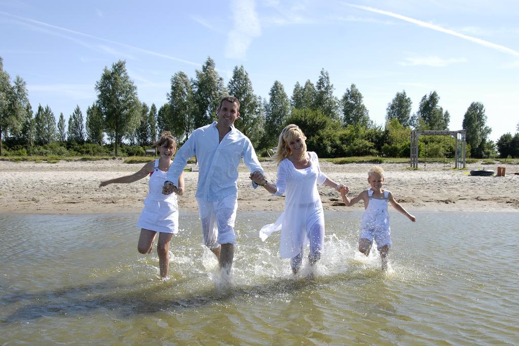 Ijsselhof Villa Type Medemblik 6 อันไดค์ ภายนอก รูปภาพ